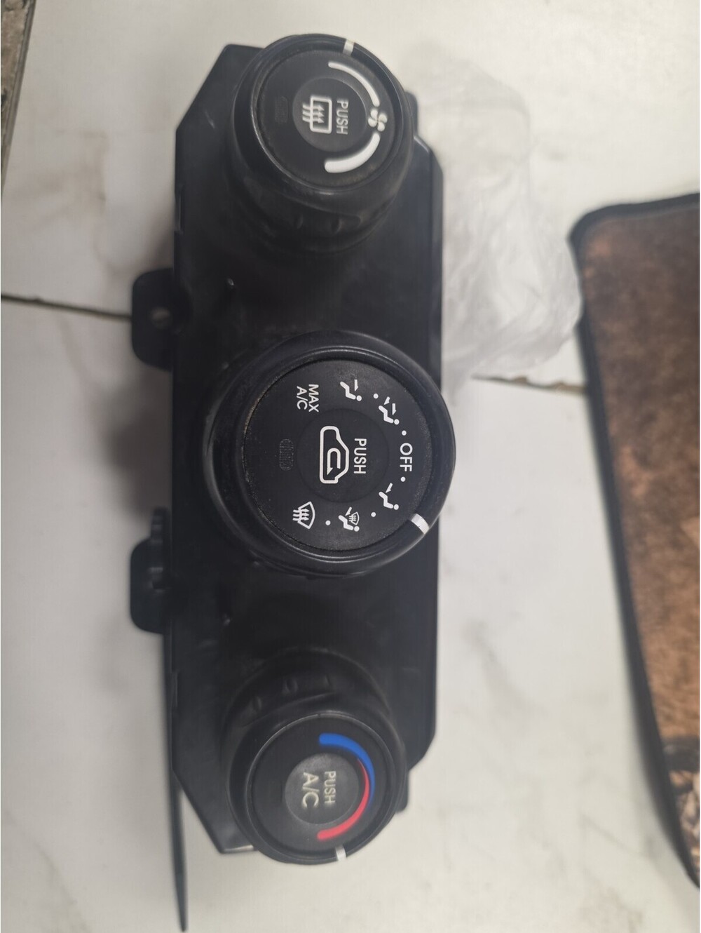 2005-2009 Kia Sportage AC Heater Manual Temperature Climate Control Unit